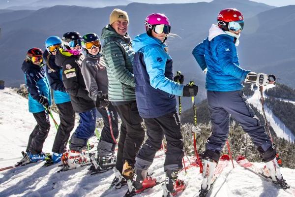 澳门金沙app下载高山滑雪比赛
